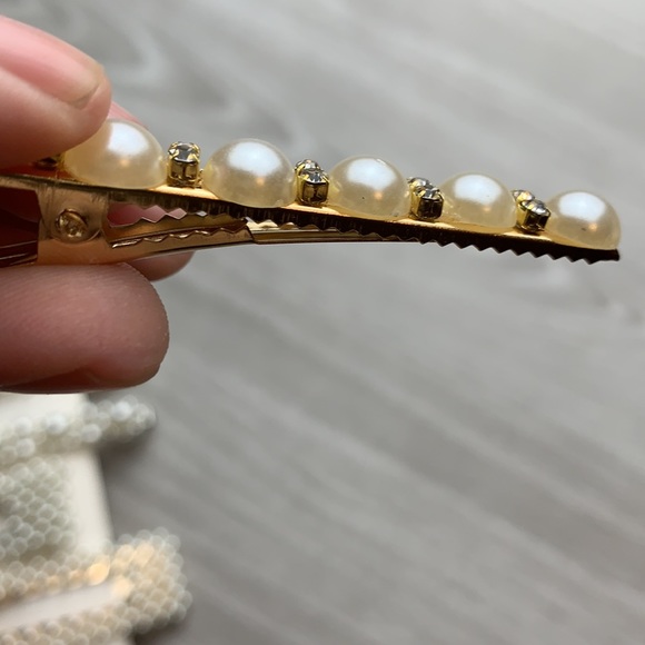 NEW Pearl hair clips, barrettes, accessories - Picture 10 of 12